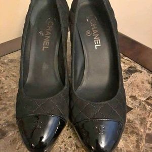 Chanel Pumps